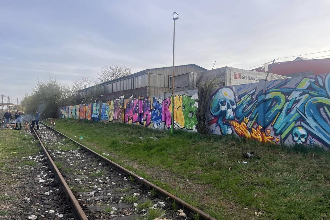 FOTO: Na Juhu vznikla ďalšia graffiti stena, foto 10