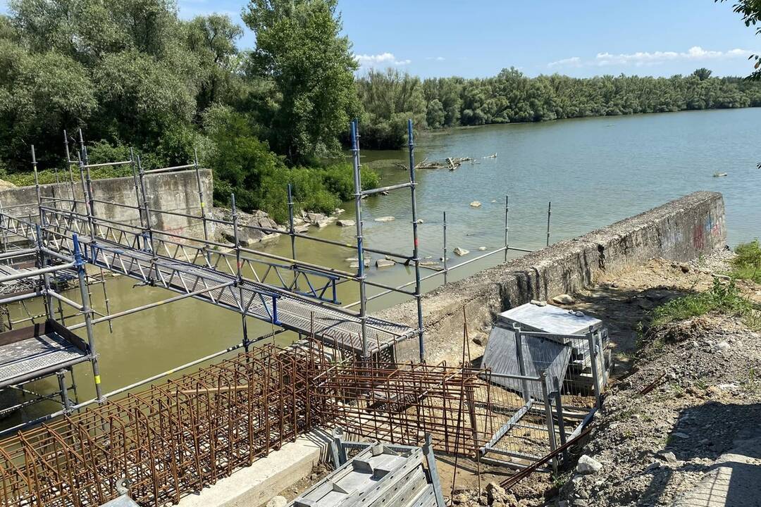 FOTO: Práce na moste cez nápustný kanál za Zemplínsku Šíravu, foto 2