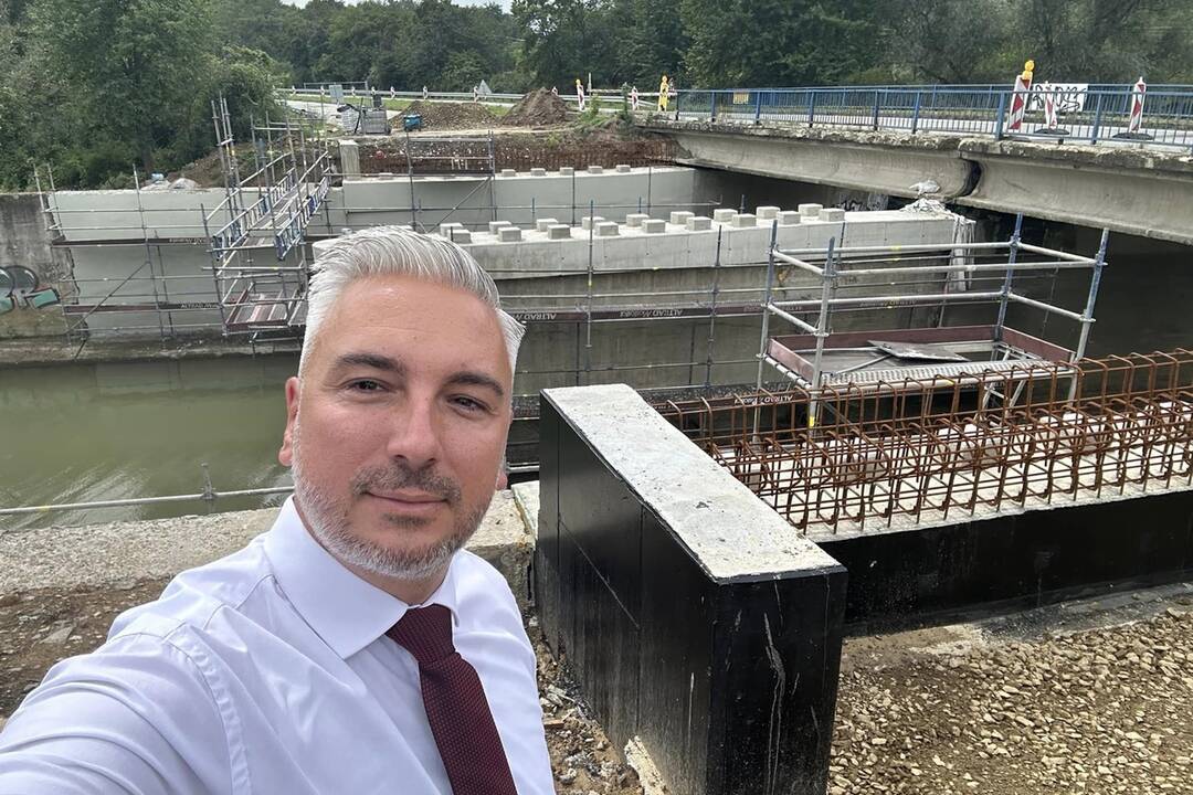 FOTO: Práce na moste cez nápustný kanál za Zemplínsku Šíravu, foto 9