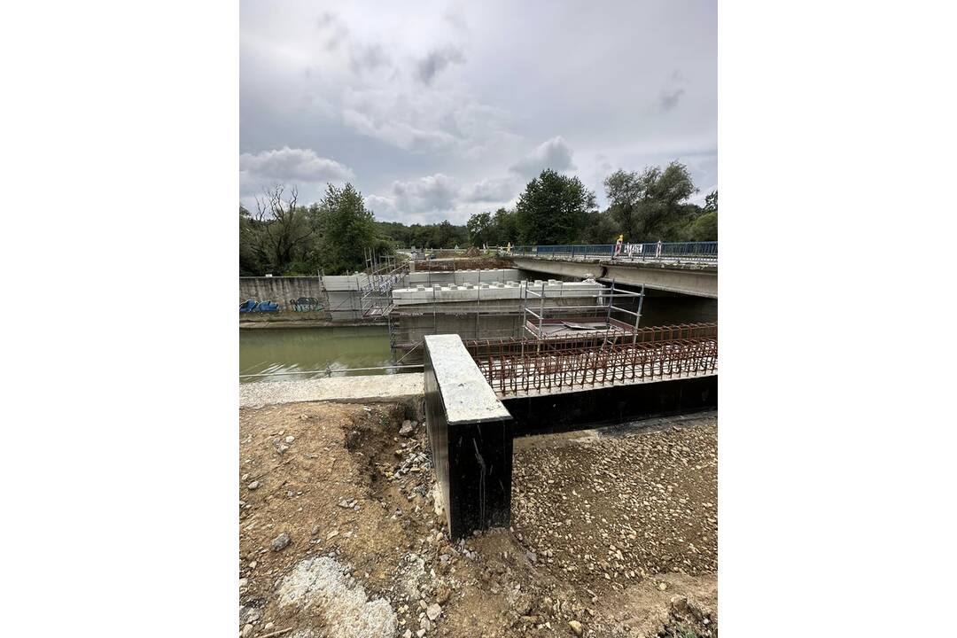 FOTO: Práce na moste cez nápustný kanál za Zemplínsku Šíravu, foto 12