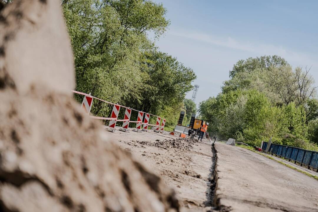 FOTO: Práce na moste vo Vojanoch, foto 2