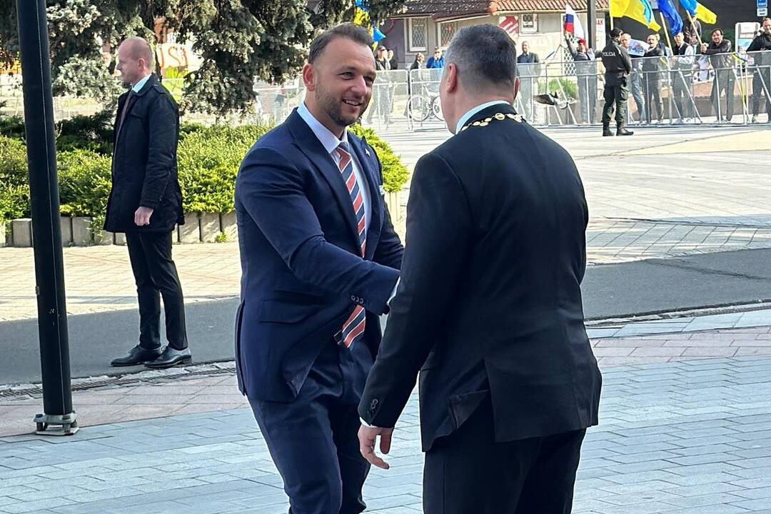 FOTO: Výjazdové rokovanie slovenskej a ukrajinskej vlády v Michalovciach, foto 2