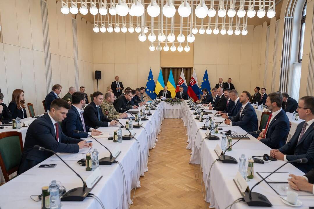 FOTO: Výjazdové rokovanie slovenskej a ukrajinskej vlády v Michalovciach, foto 13