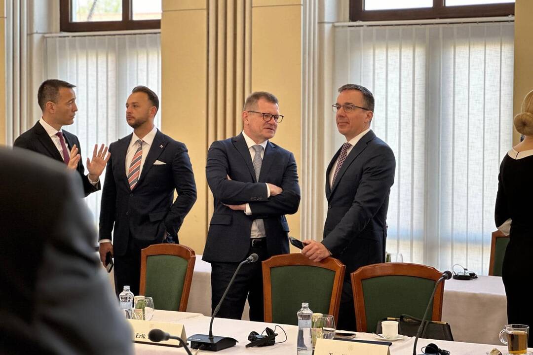 FOTO: Výjazdové rokovanie slovenskej a ukrajinskej vlády v Michalovciach, foto 14