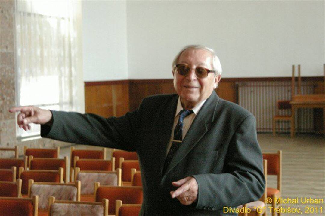 FOTO: Do večnosti odišiel rodák z Čerhova profesor Július Galgan, foto 7