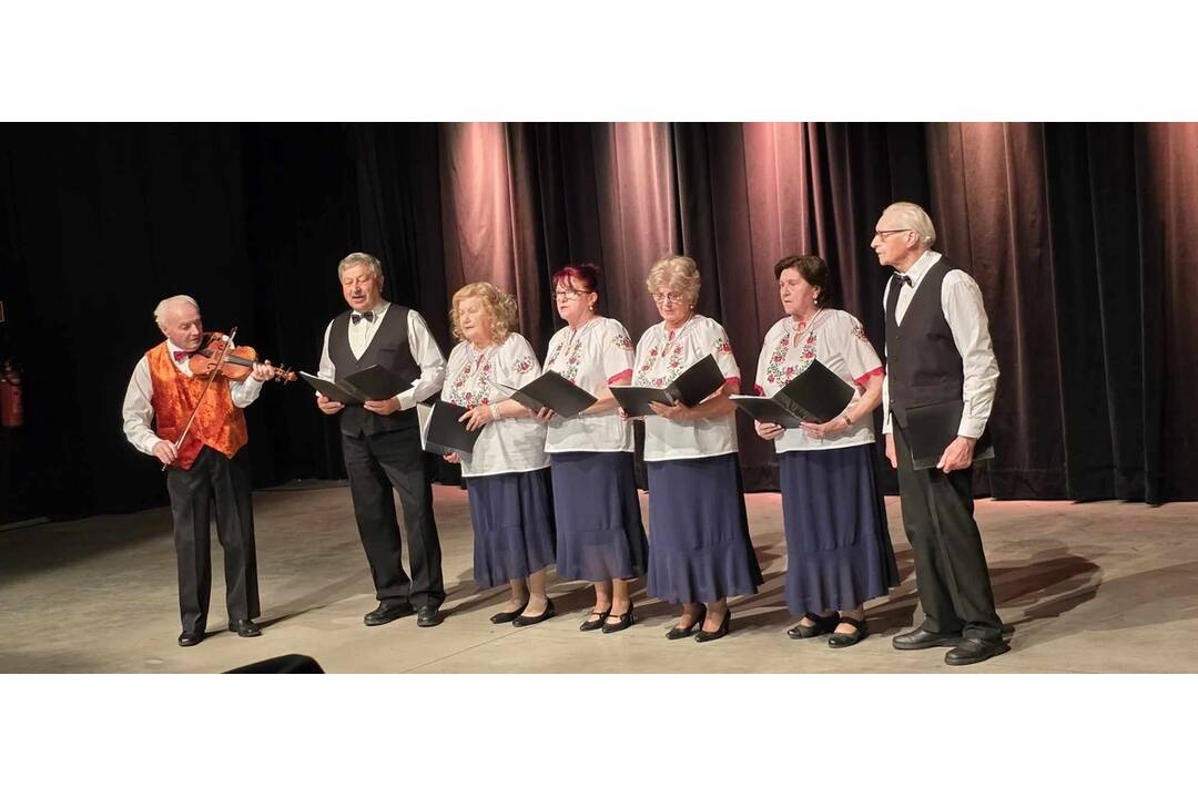FOTO: Vystúpenia košických seniorov na Seniorskej hviezde Jar 2024, foto 37