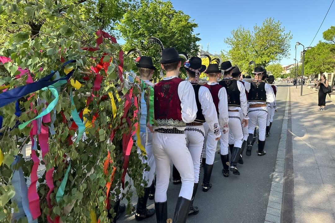 FOTO: Máje zdobia obce a mestá v celom Košickom kraji, foto 14