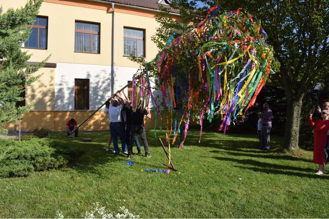 FOTO: Máje zdobia obce a mestá v celom Košickom kraji, foto 21