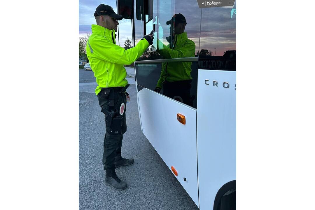 FOTO: Prvomájové policajné kontroly v Košickom kraji, foto 15