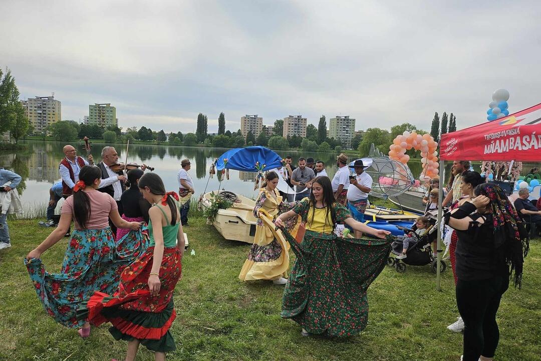 FOTO: Jazero sa premenilo na Košické Benátky, foto 30