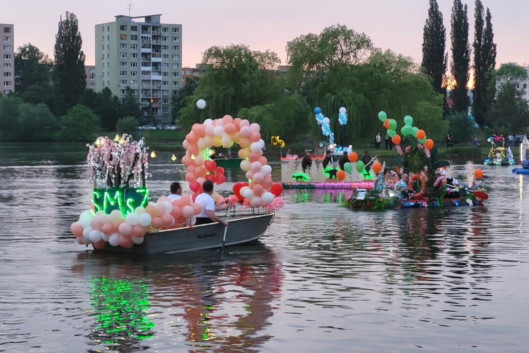 FOTO: Jazero sa premenilo na Košické Benátky, foto 59