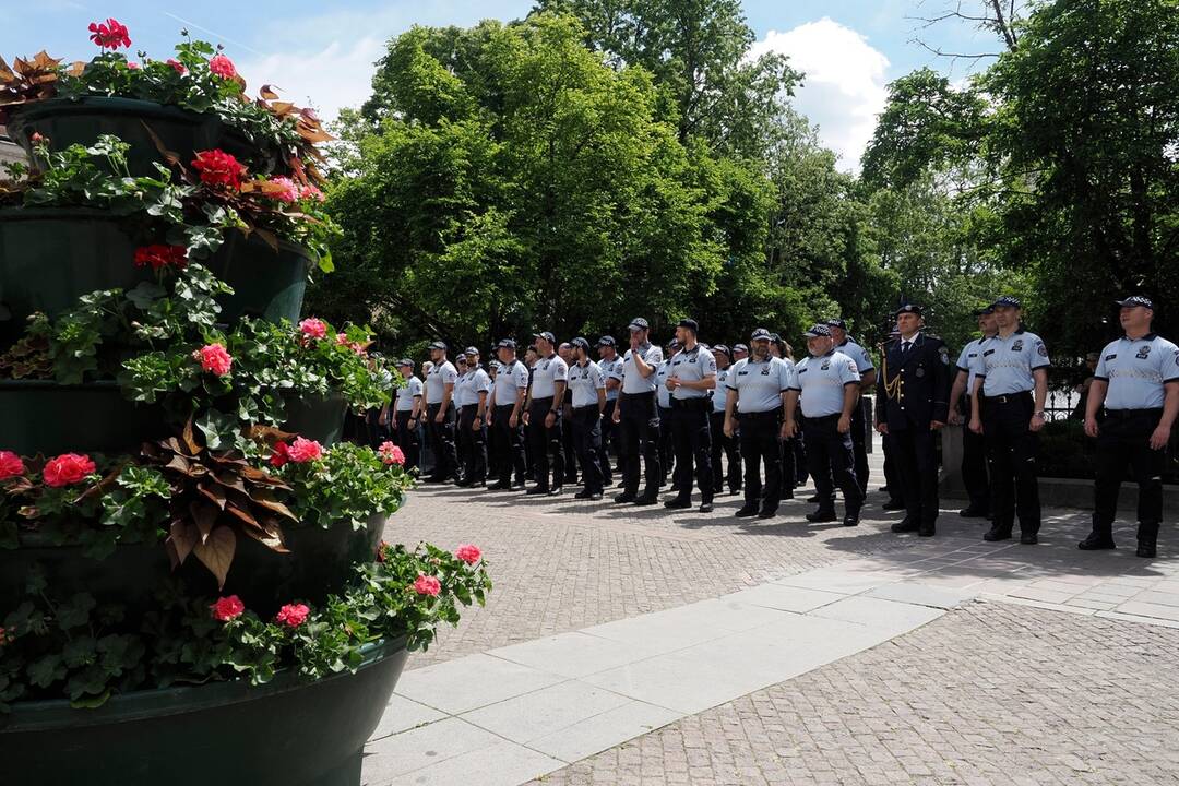 FOTO: Košice ocenili mestských policajtov za ich službu, foto 4