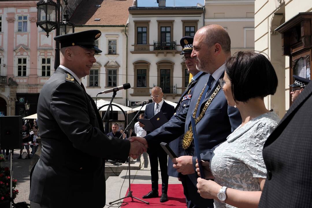 FOTO: Košice ocenili mestských policajtov za ich službu, foto 47