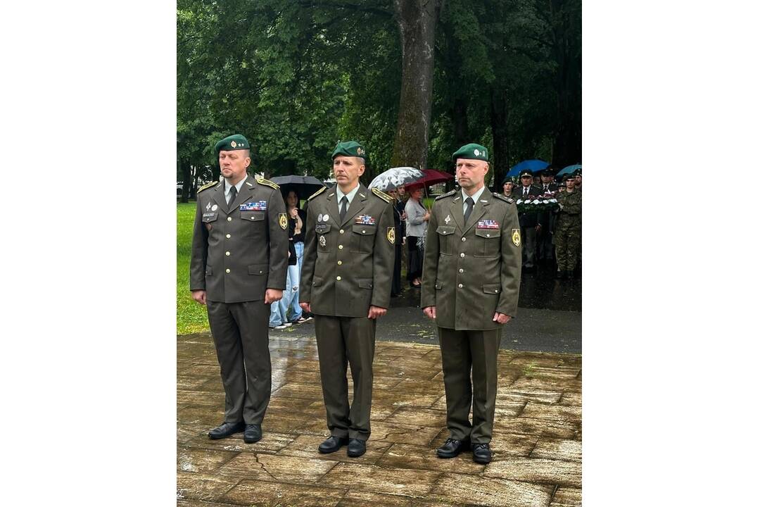 FOTO: Pietny akt kladenia vencov v Sobranciach a Michalovciach, foto 26