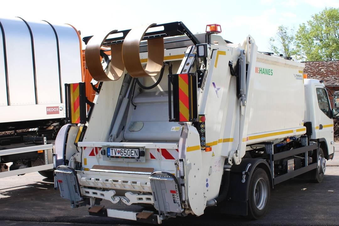 FOTO: V Trebišove otvorili novú kompostáreň, foto 9