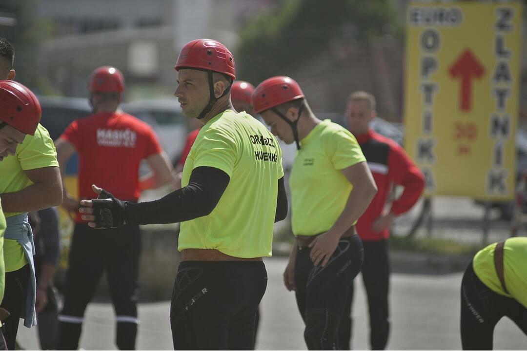 FOTO: Horúci súboj hasičov o Zemplínsky pohár. Pozrite sa na tie výkony, foto 3