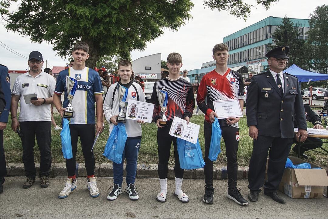 FOTO: Horúci súboj hasičov o Zemplínsky pohár. Pozrite sa na tie výkony, foto 18