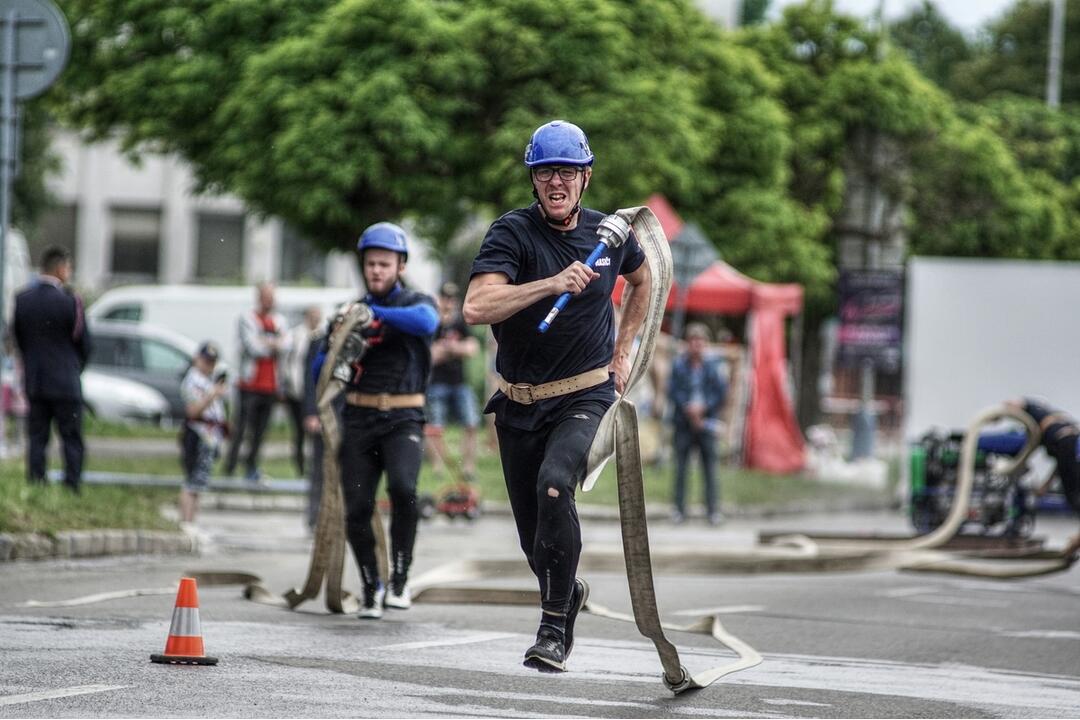 FOTO: Horúci súboj hasičov o Zemplínsky pohár. Pozrite sa na tie výkony, foto 26