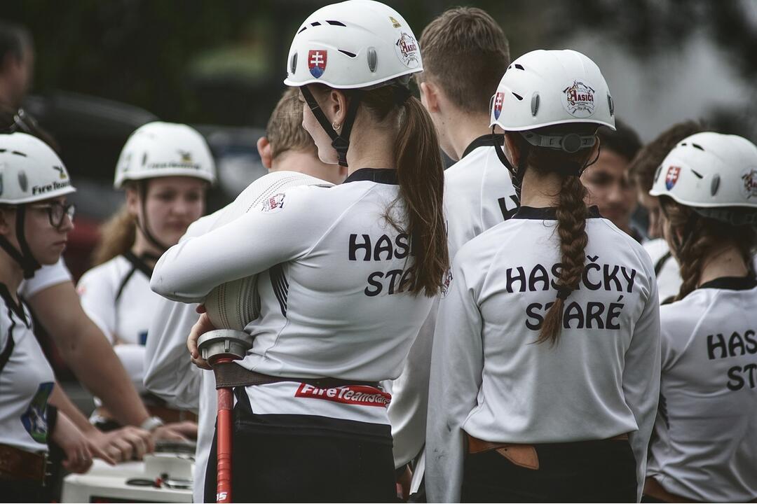 FOTO: Horúci súboj hasičov o Zemplínsky pohár. Pozrite sa na tie výkony, foto 37