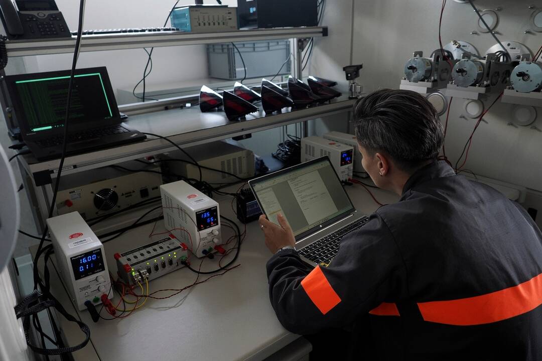 FOTO: Minebea otvorila nové vývojové centrum, foto 10