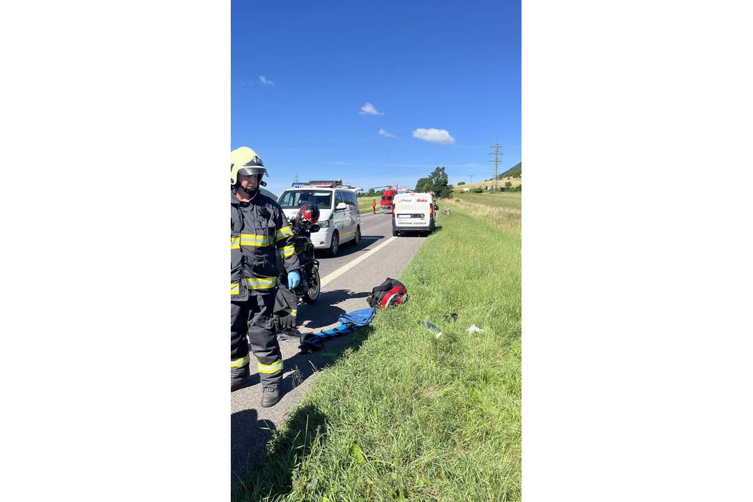 FOTO: Nehoda motorkára v Hrhove, foto 2
