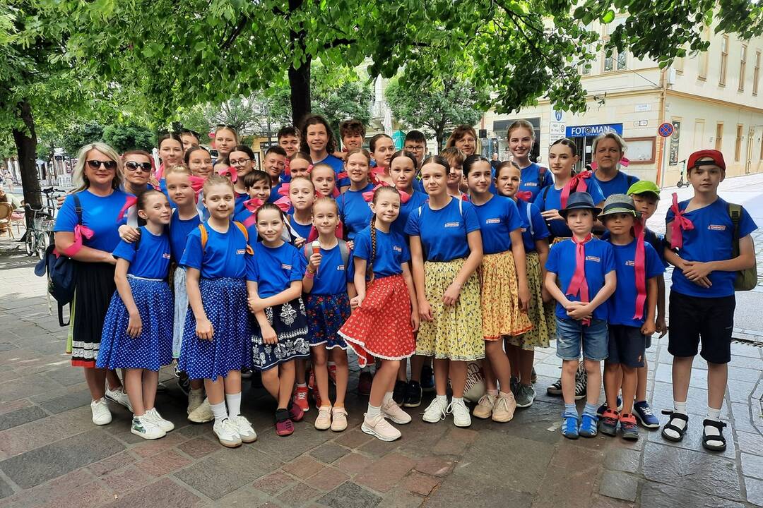 FOTO: Tancovanie karičky na Hlavnej ulici v Košiciach, foto 6