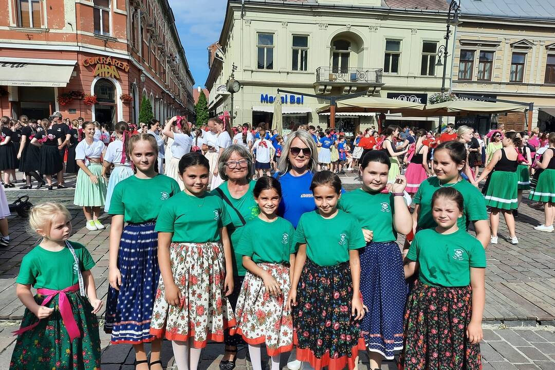 FOTO: Tancovanie karičky na Hlavnej ulici v Košiciach, foto 9