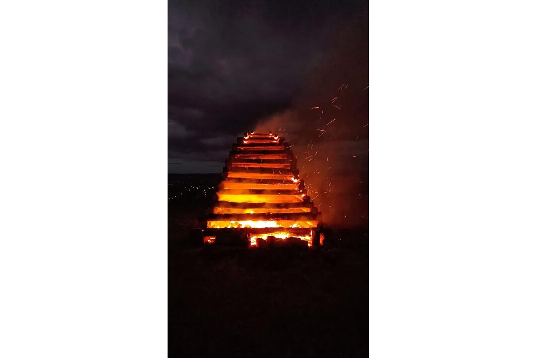 FOTO: Na Spiši a Zemplíne rozhoreli jánske ohne. Ako vyzerali tento rok?, foto 3