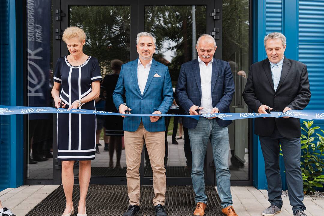 FOTO: Nová telocvičňa v Spišskej Novej Vsi víta všetkých športovcov, foto 8