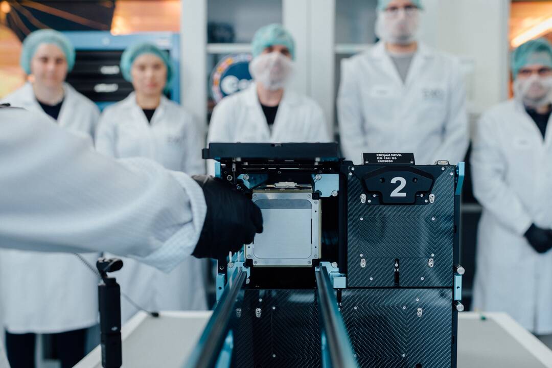 FOTO: Slovenská družica zamierila do vesmíru. Pracoval na nej tím z košickej univerzity, foto 6