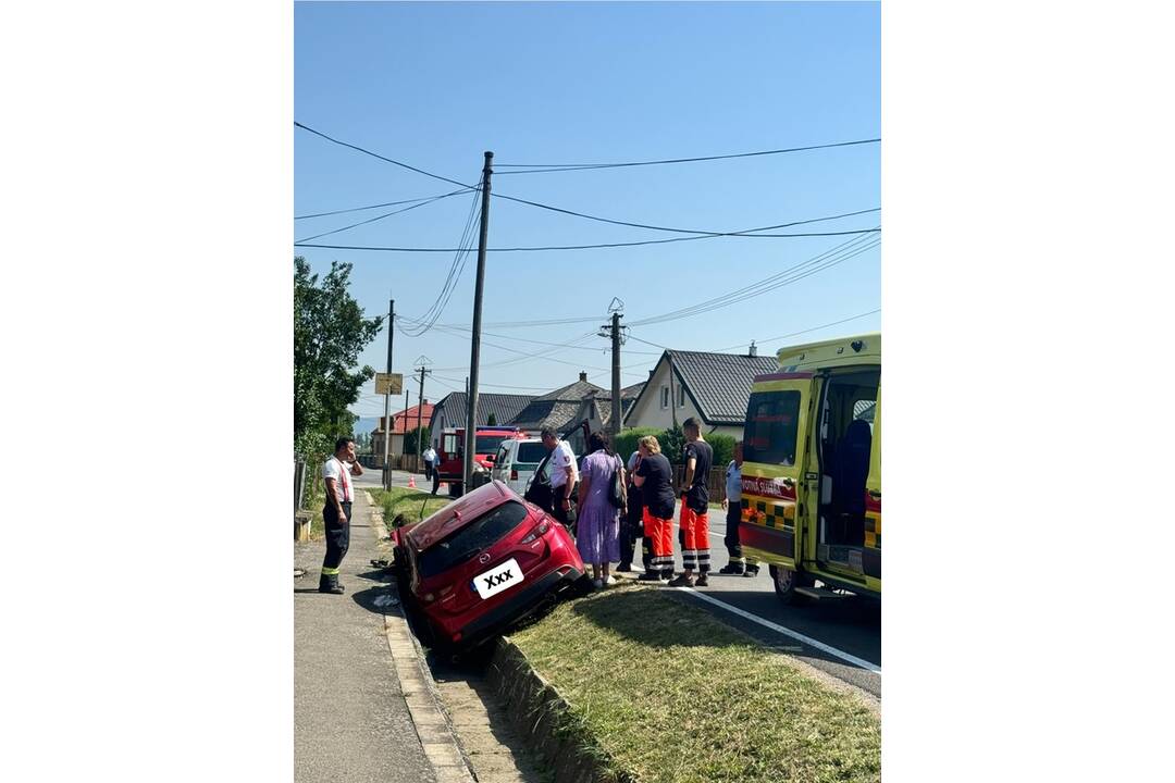 FOTO: Tragická nehoda v Čeľovciach si vyžiadala jeden ľudský život, foto 1