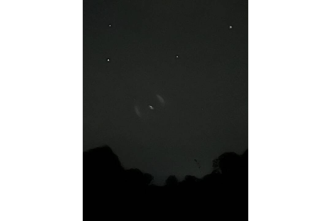 FOTO: Zvláštny úkaz na nočnej oblohe v okolí Michaloviec, foto 3