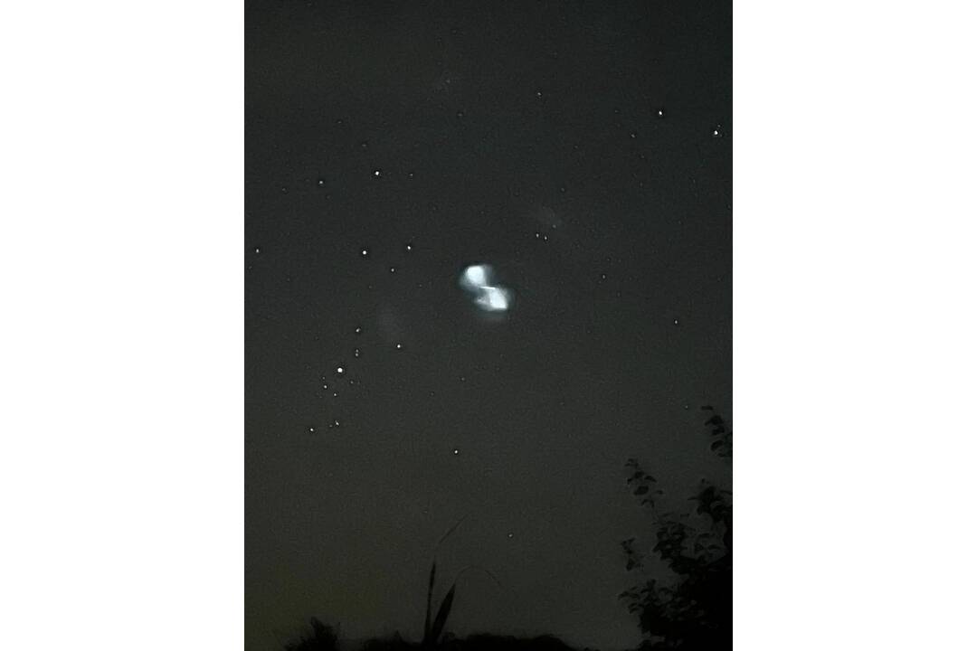 FOTO: Zvláštny úkaz na nočnej oblohe v okolí Michaloviec, foto 2