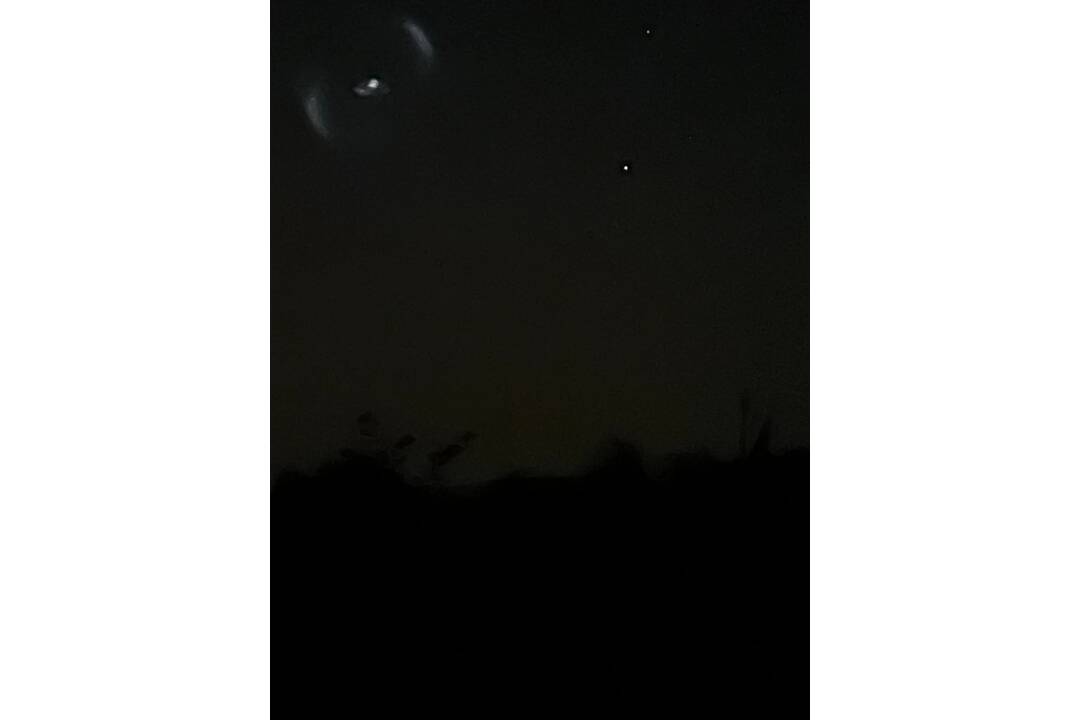 FOTO: Zvláštny úkaz na nočnej oblohe v okolí Michaloviec, foto 7