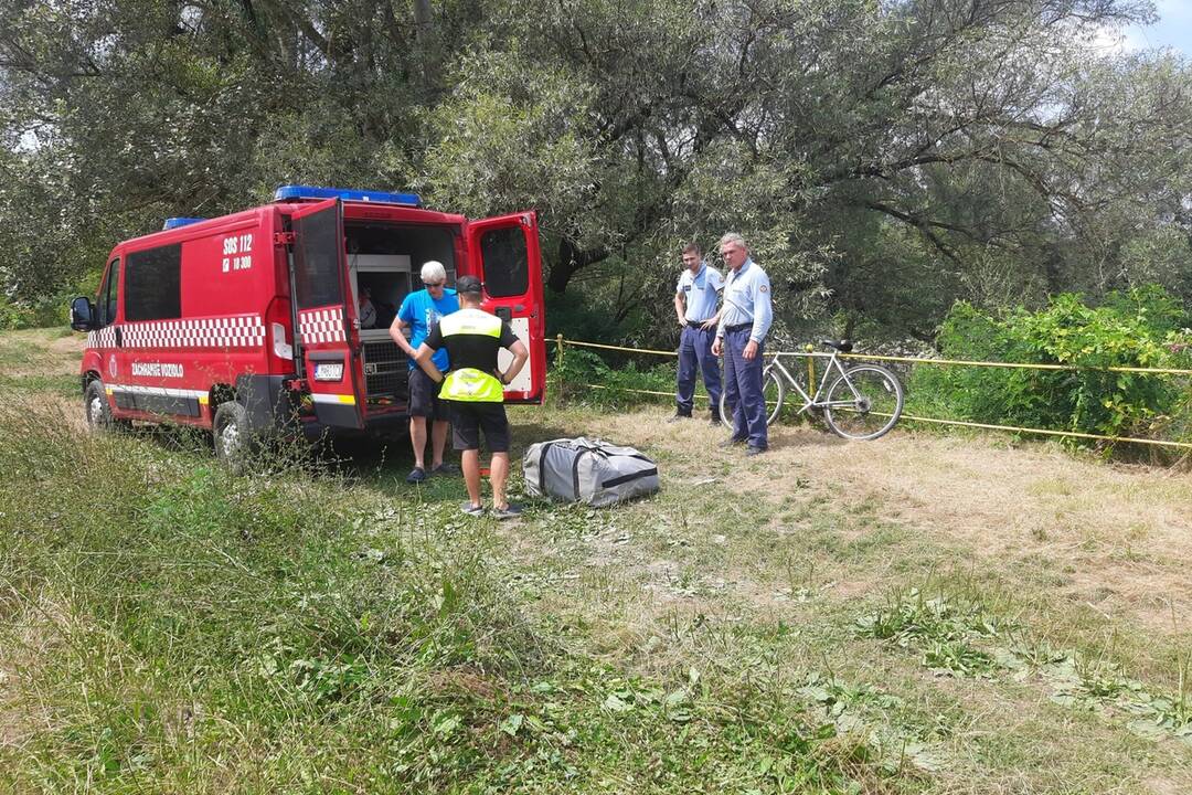 FOTO: Pátranie po utopenom mladíkovi v rieke Laborec, foto 3