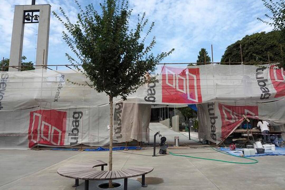 FOTO: Stavebné práce na portáloch na Verejnom cintoríne, foto 6