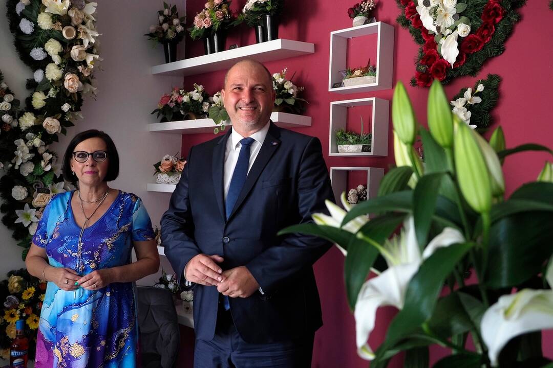 FOTO: Na Verejnom cintoríne v Košiciach otvorili nové kvetinárstvo, foto 4