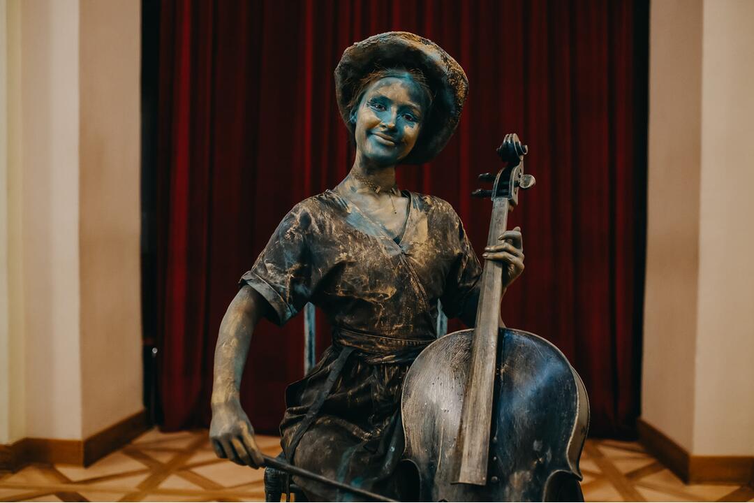 FOTO: V Spišskej Novej Vsi po roku opäť ožili sochy, foto 5