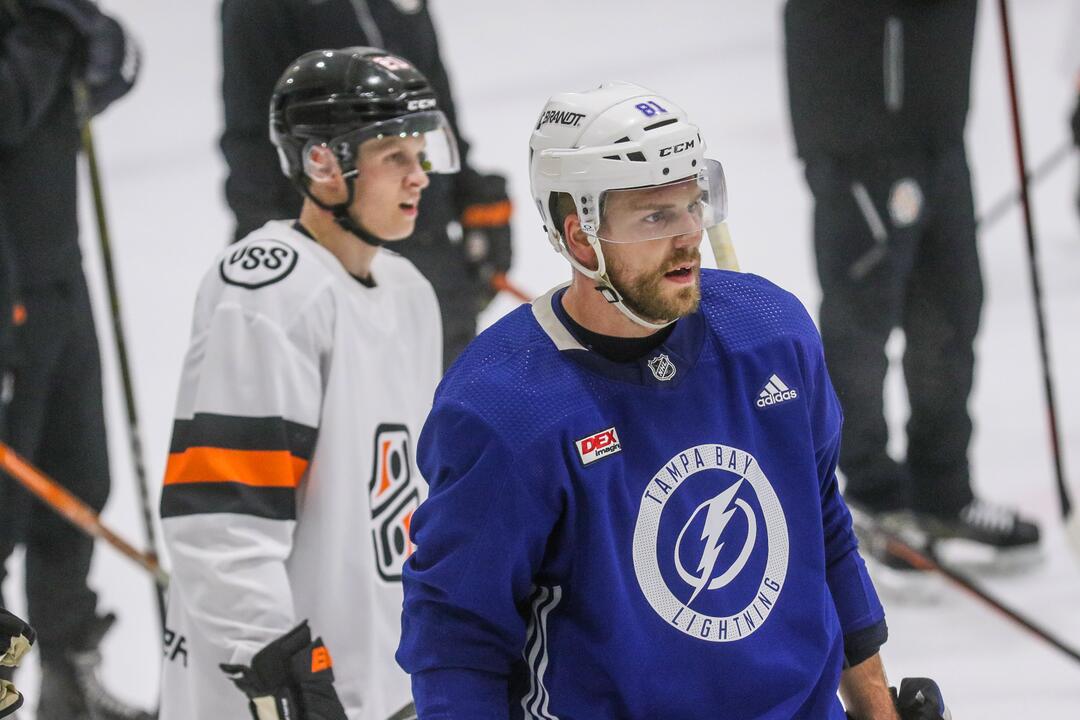 FOTO: Tréningy košických hokejistov sú v plnom prúde, neodradili ich ani sťažené podmienky, foto 11