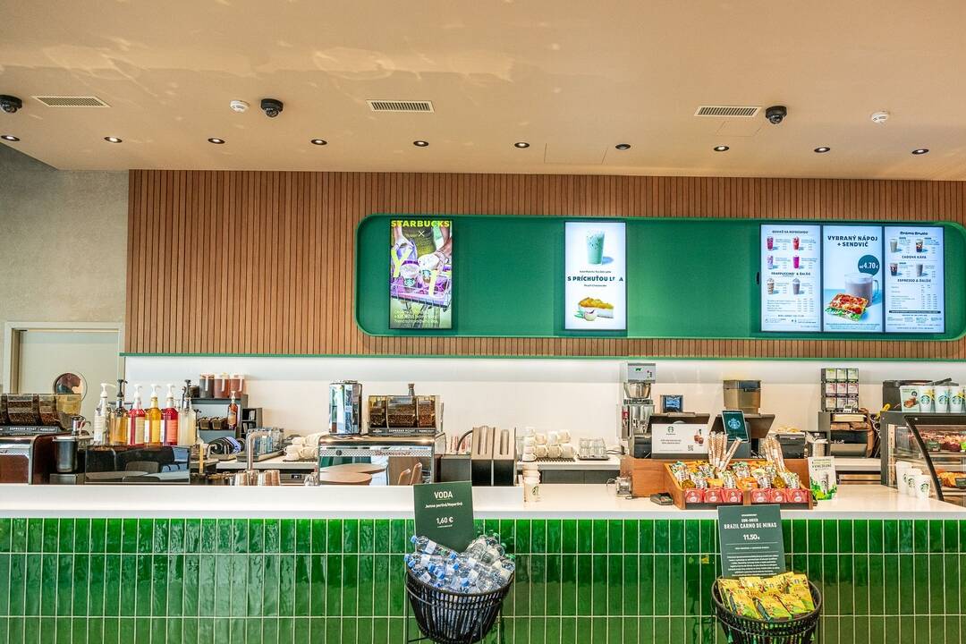 FOTO: Novootvorená kavireň Starbucks v Košiciach, foto 15