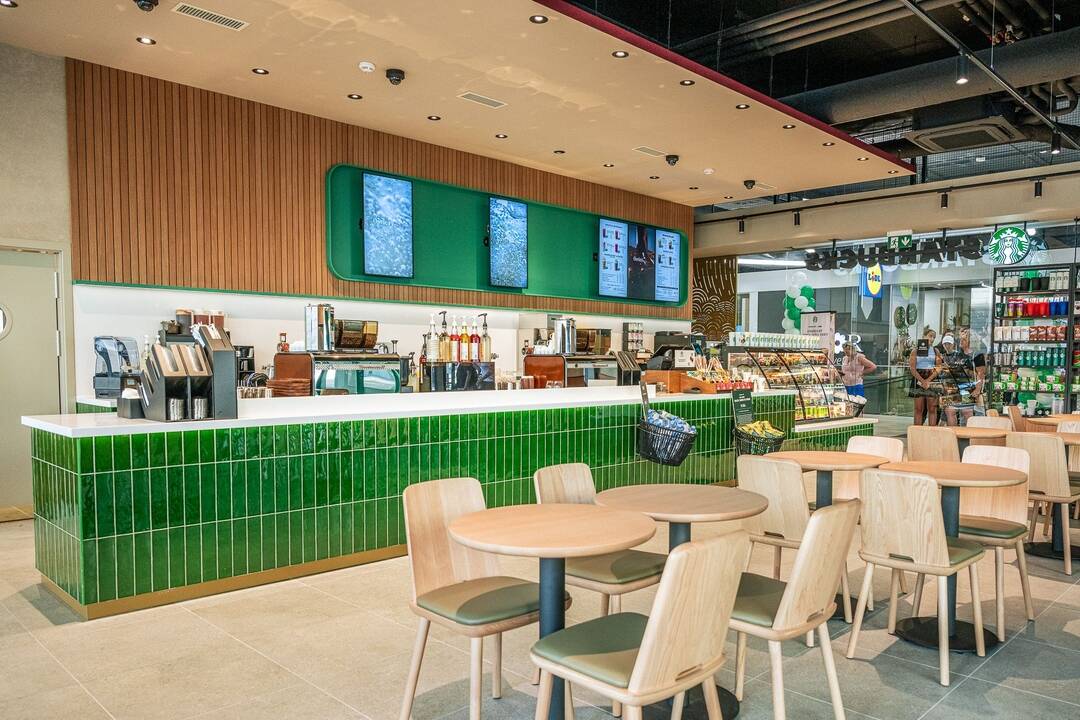FOTO: Novootvorená kavireň Starbucks v Košiciach, foto 16