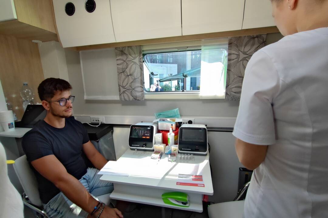 FOTO: Jednotka zdravia zadarmo poskytne preventívnu prehliadku, foto 10