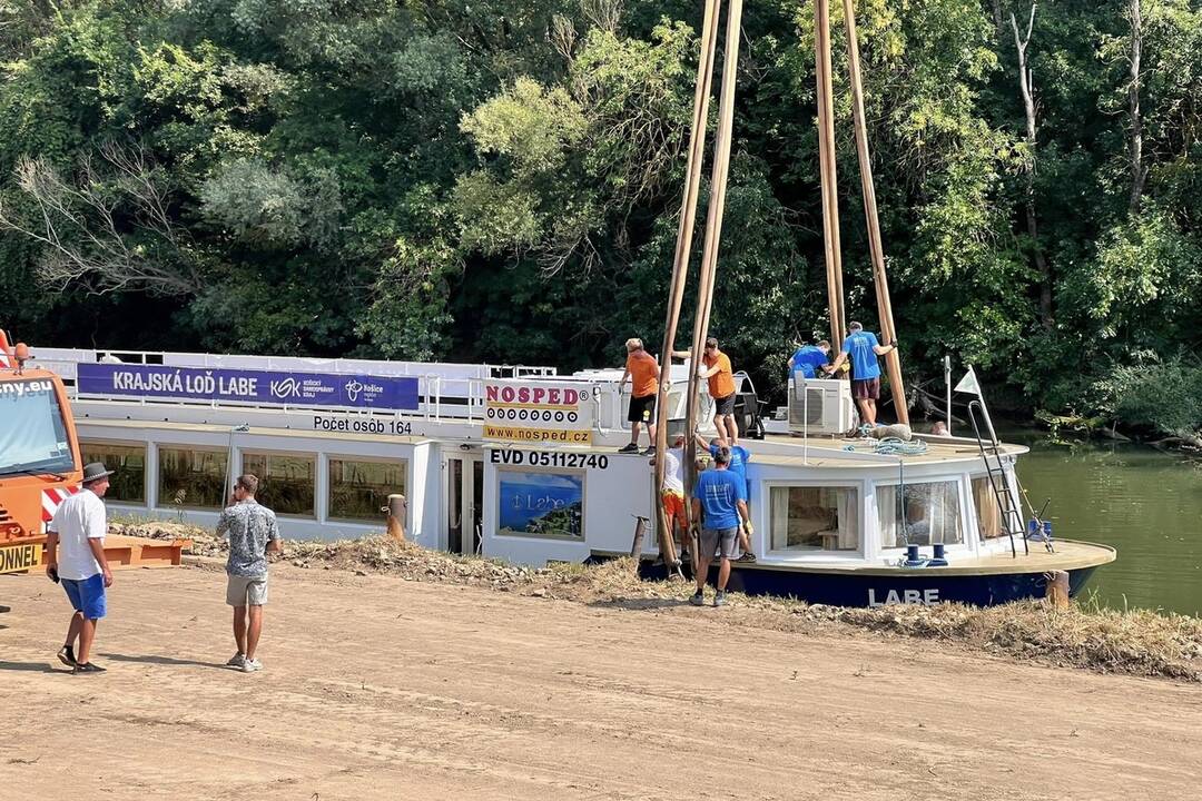 FOTO: Výletná loď Labe sa dostala do cieľa. Prebádajte na jej palube Zemplínsku Šíravu, foto 14