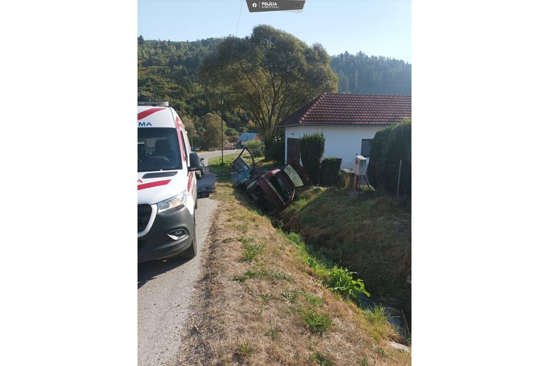 FOTO: Smrteľná nehoda pri Rejdovej, foto 3
