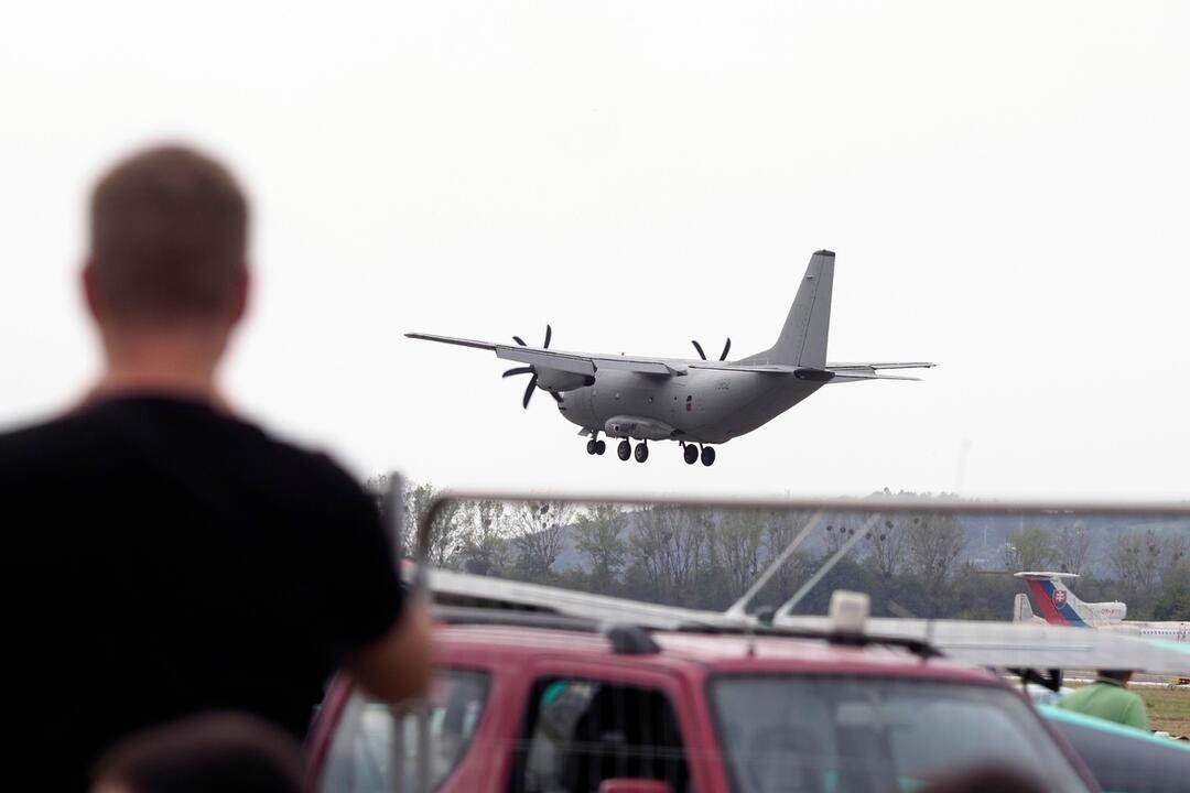 FOTO: Letecké dni zahltili košickú oblohu. Ako to vyzeralo v metropole východu počas víkendu?, foto 4