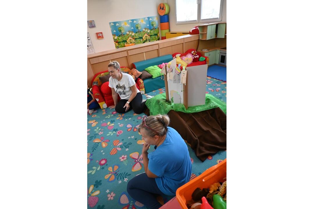 FOTO: Malí technici v akcii. Škôlkari z Jilemnického vyrábajú vlastné modely a učia sa základy techniky, foto 8