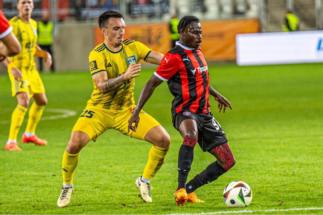 FOTO: Košickú futbalovú arénu zaplnili farby Košíc a Trnavy. Atmosféru dotváralo vyše 5-tisíc divákov, foto 6