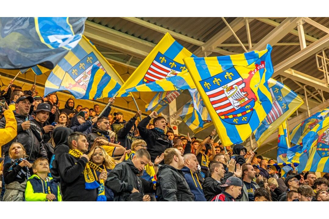 FOTO: Košickú futbalovú arénu zaplnili farby Košíc a Trnavy. Atmosféru dotváralo vyše 5-tisíc divákov, foto 2
