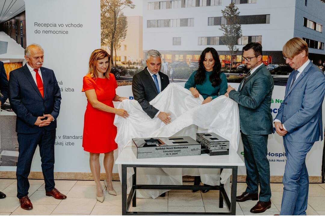 FOTO: Slávnostné začatie výstavby nového nemocničného pavilónu v Spišskej Novej Vsi, foto 2