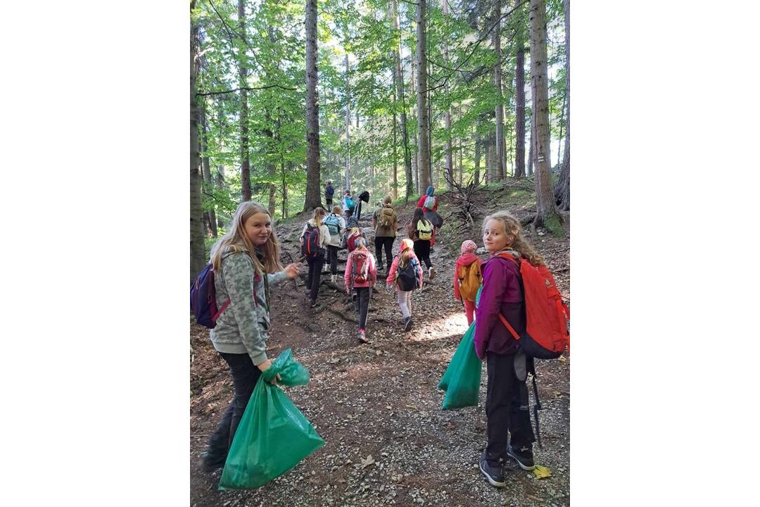 FOTO: Skauti sa pustili do čistenia Slovenského raja, foto 15